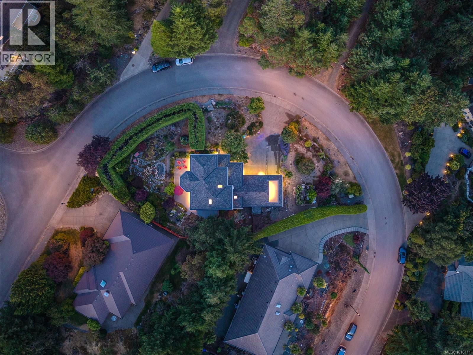 3383 Rockhampton Rd, Nanoose Bay