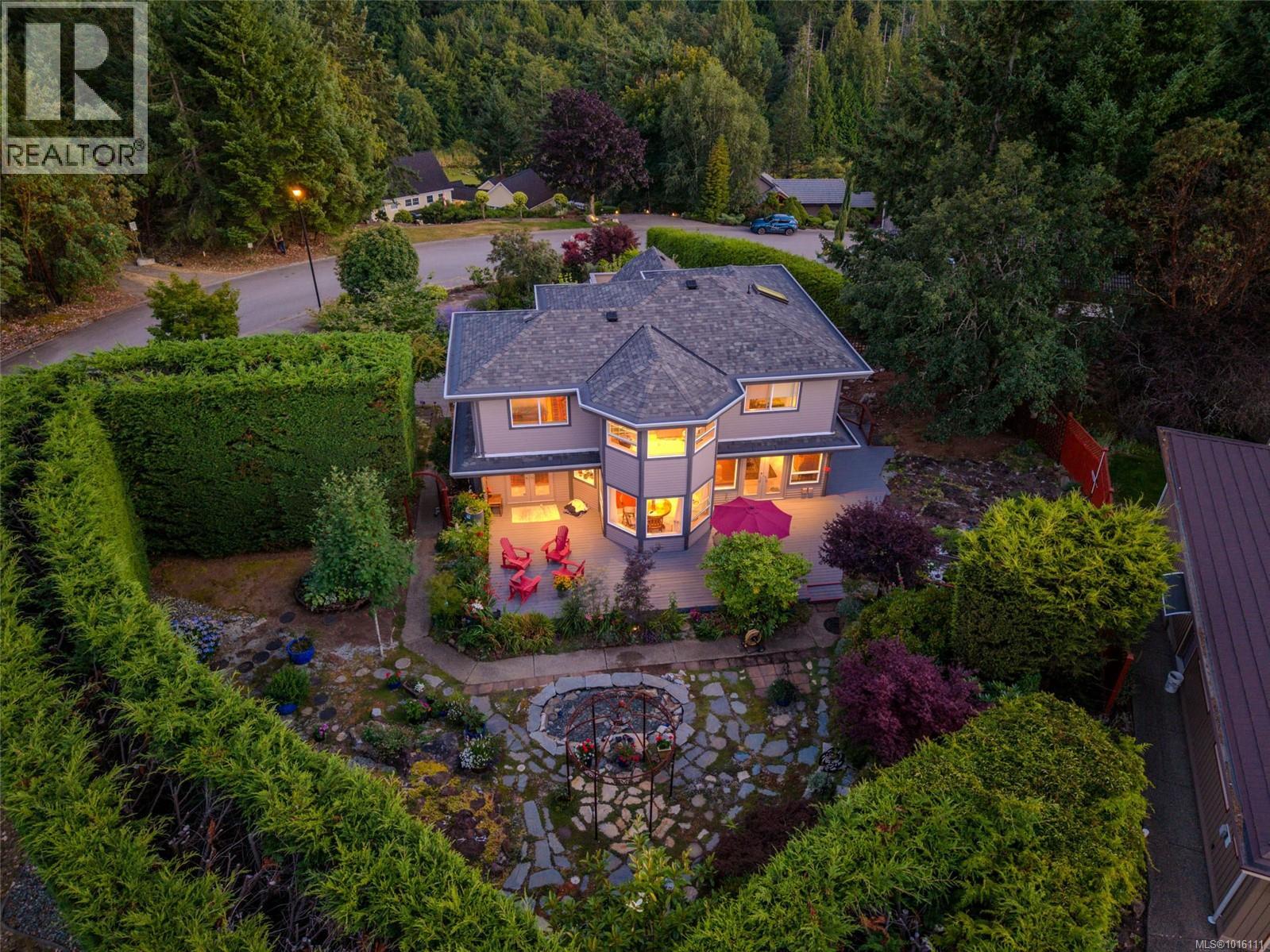 3383 Rockhampton Rd, Nanoose Bay