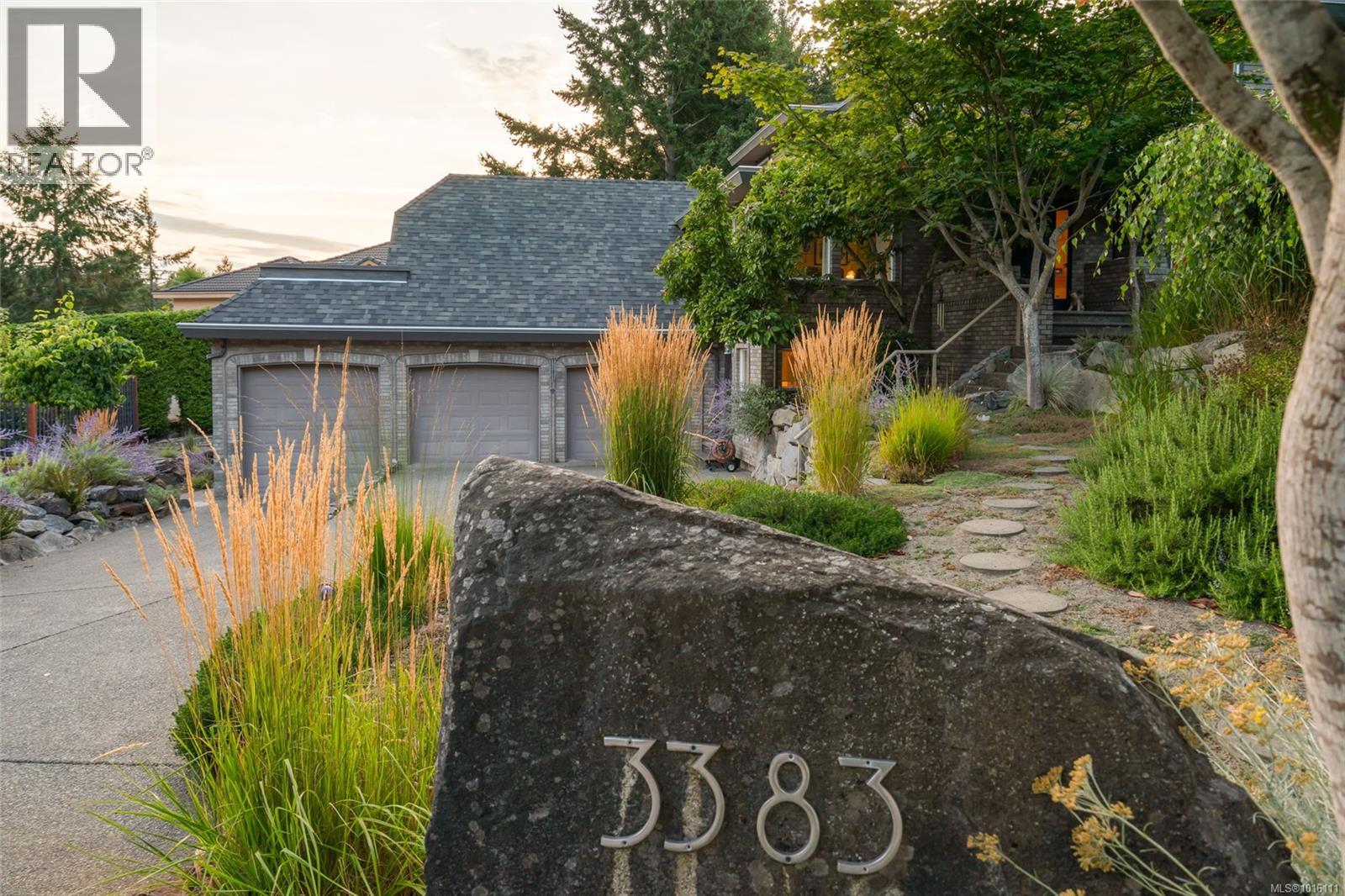 3383 Rockhampton Rd, Nanoose Bay