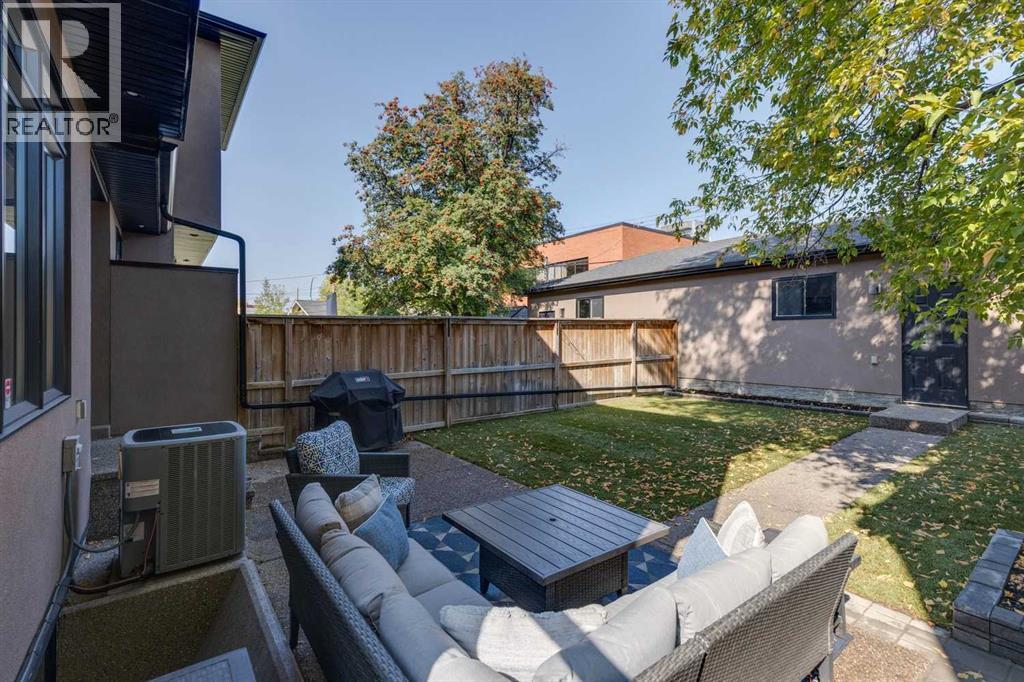 Single Family House for Sale in   Avenue NW Mount Pleasant Calgary 