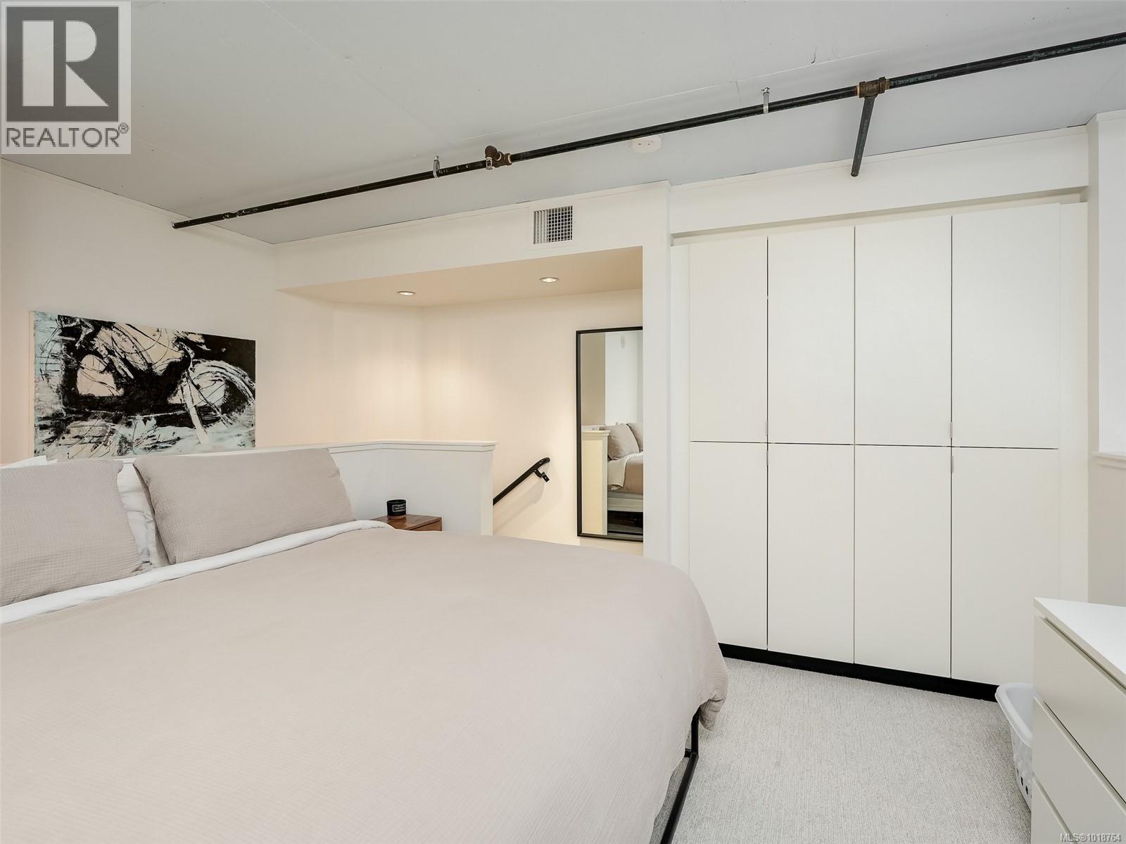 #425 770 FISGARD ST - 19