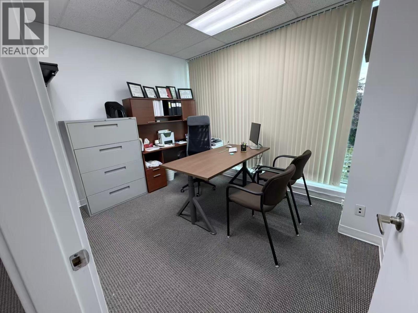 Office in Richmond - Image 4