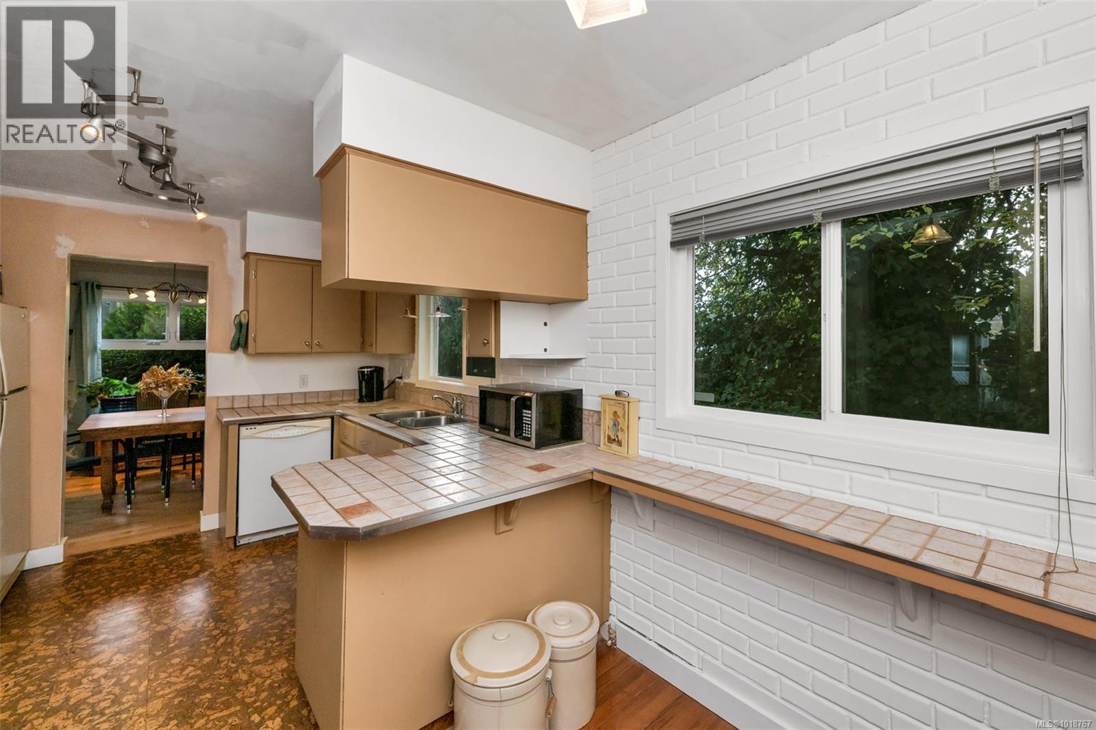 2700 RAINVILLE RD - 8