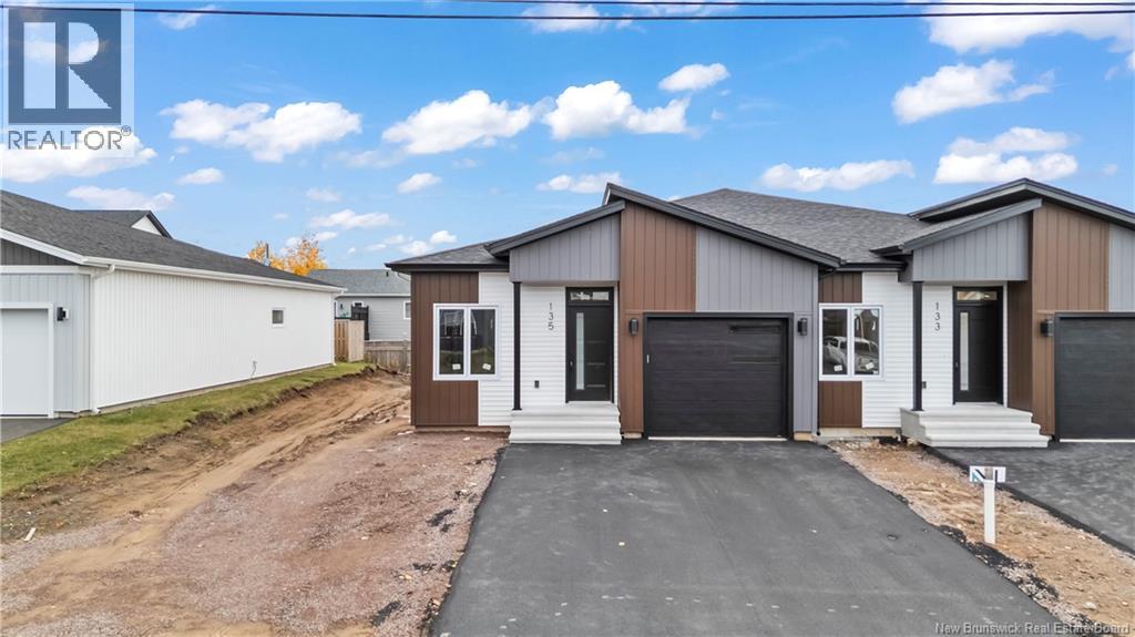 135 Monique St - 2