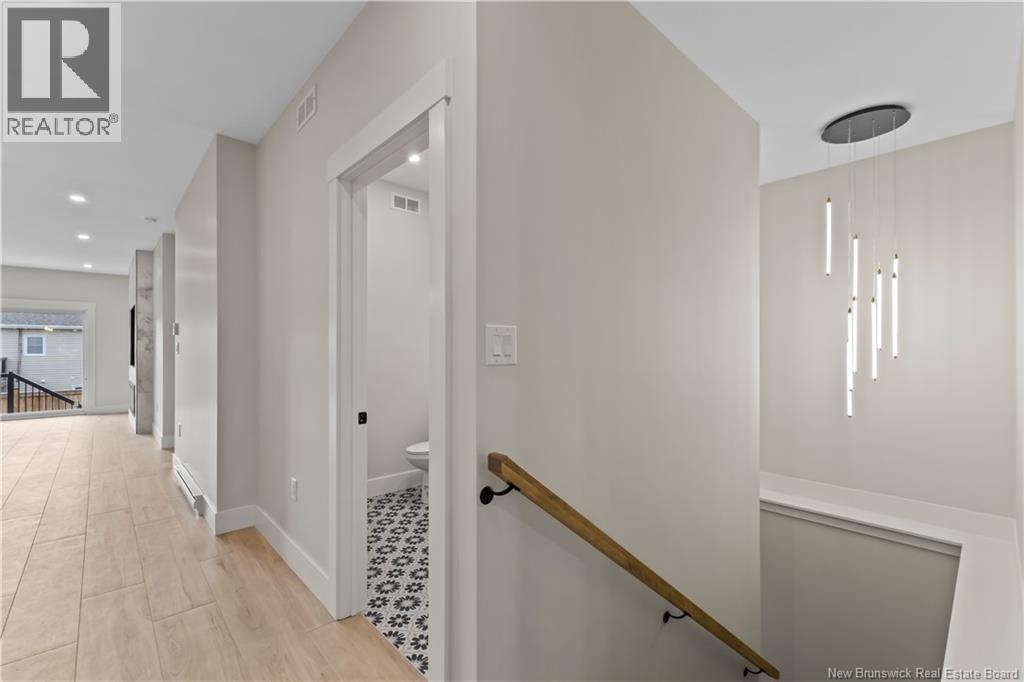 133 MONIQUE ST - 32