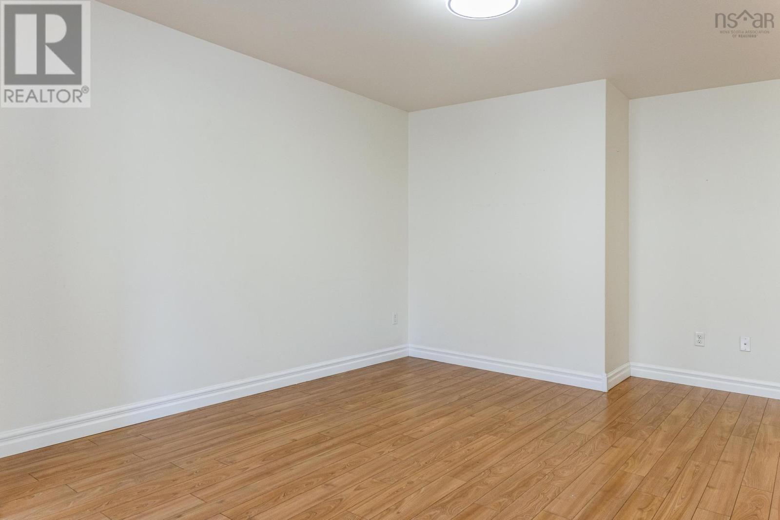 Property 7 of 30 of 2 88 Main Street