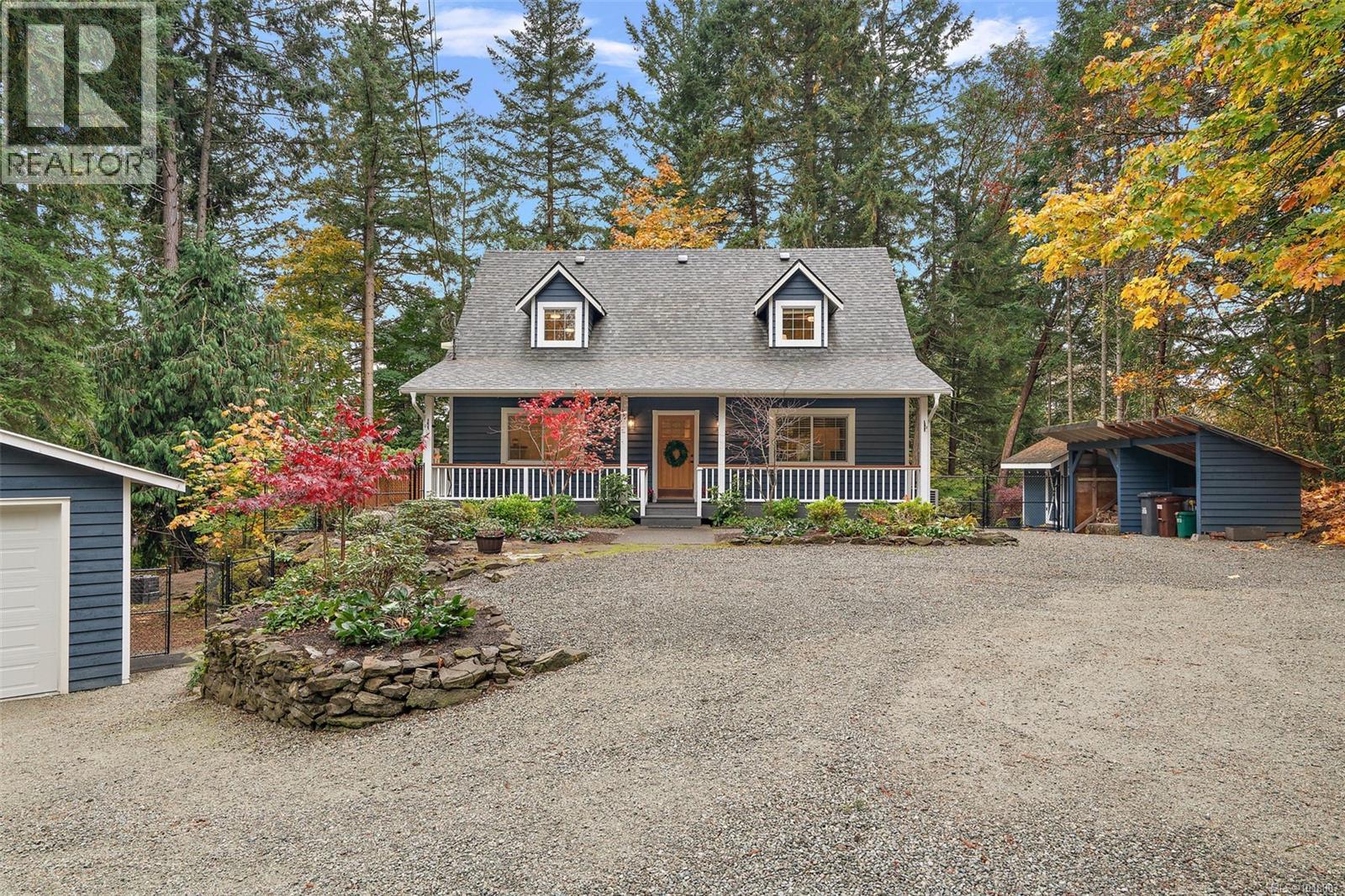 1409 Hillgrove Rd, North Saanich