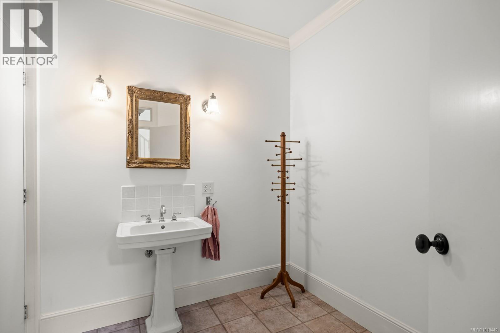 729 Caleb Pike Rd, Highlands