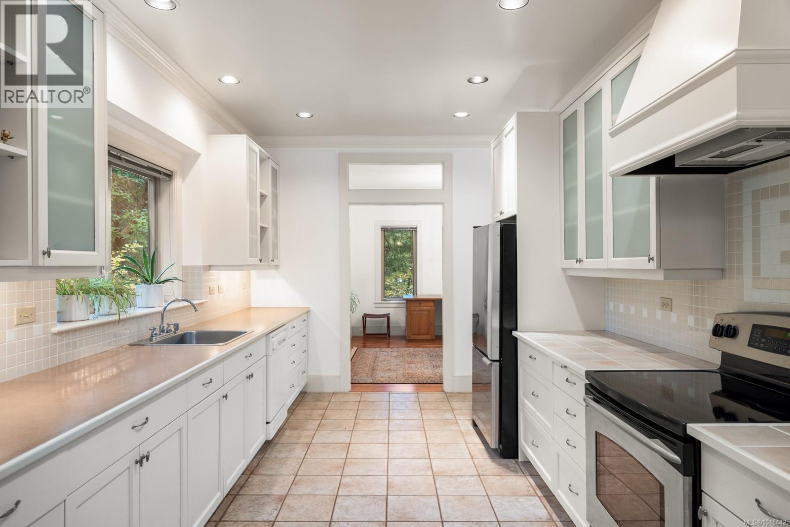 729 Caleb Pike Rd, Highlands