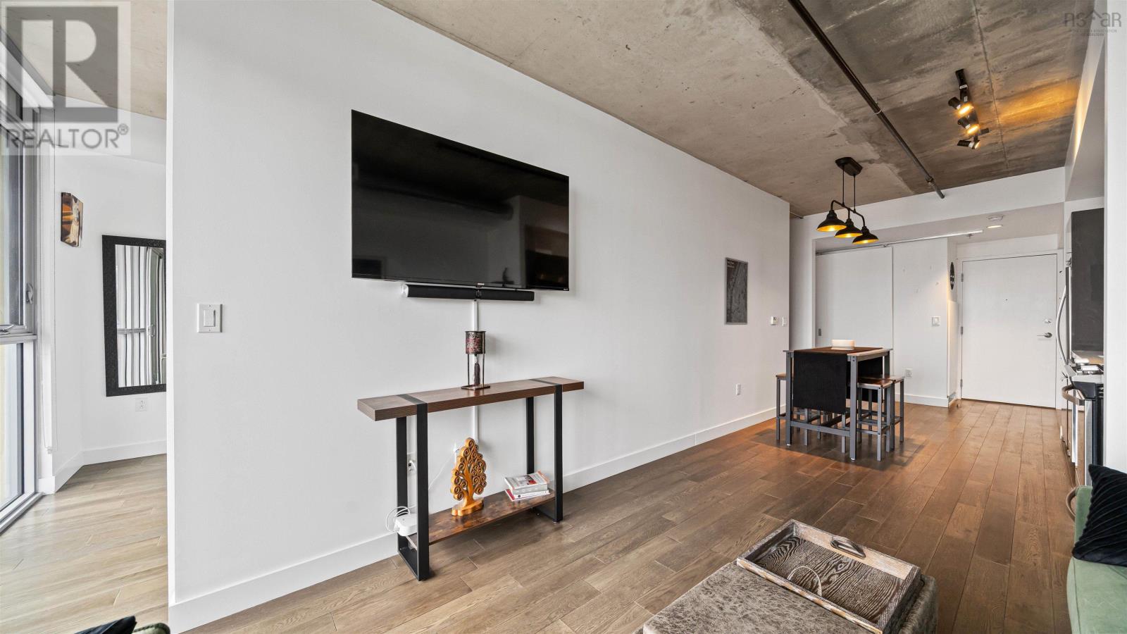 Property 25 of 50 of 515 1065 Barrington Street