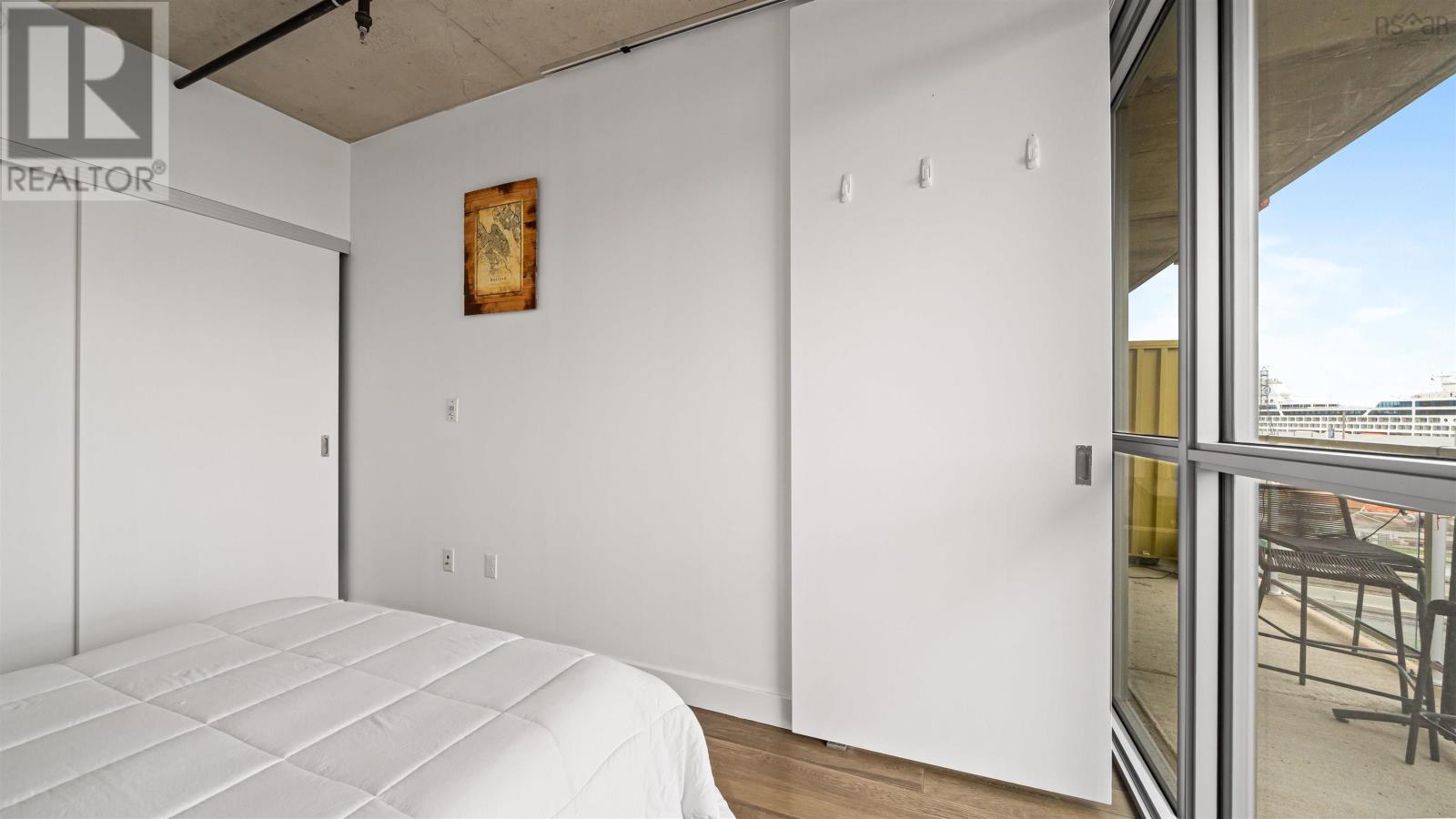 Property 29 of 50 of 515 1065 Barrington Street