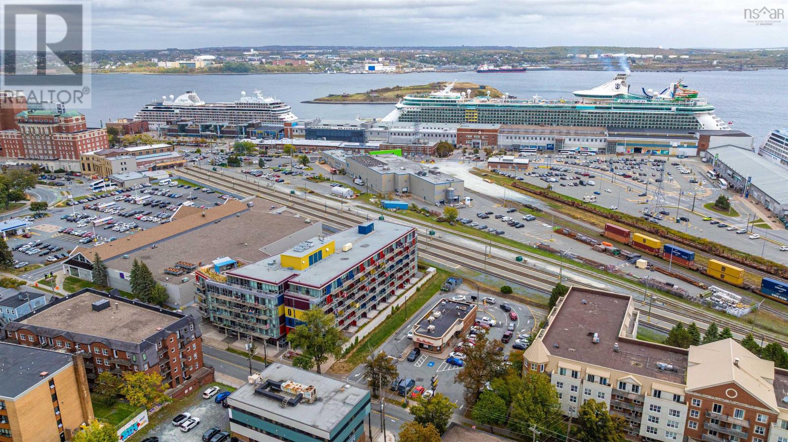 Property 47 of 50 of 515 1065 Barrington Street