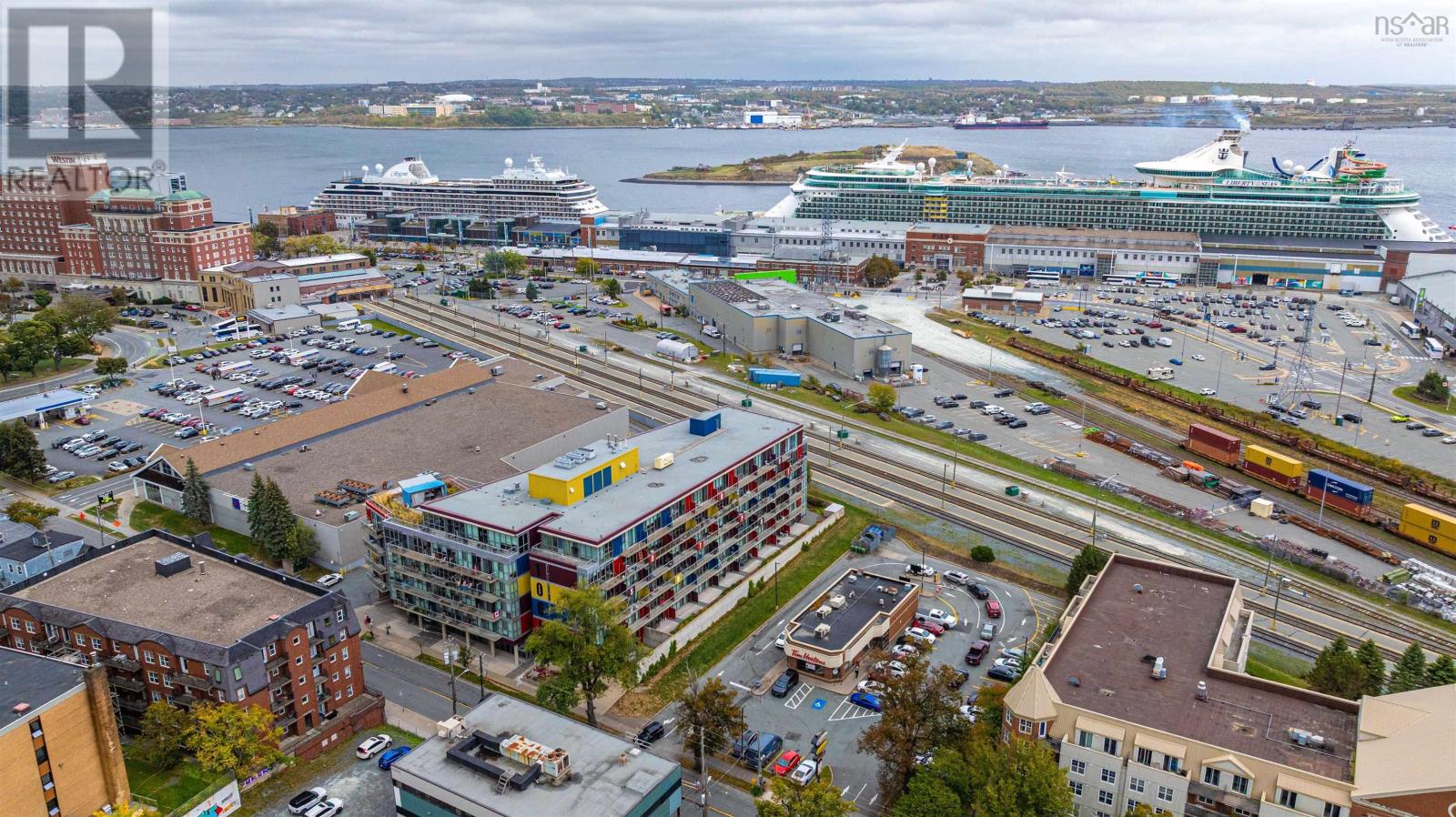 Property 48 of 50 of 515 1065 Barrington Street