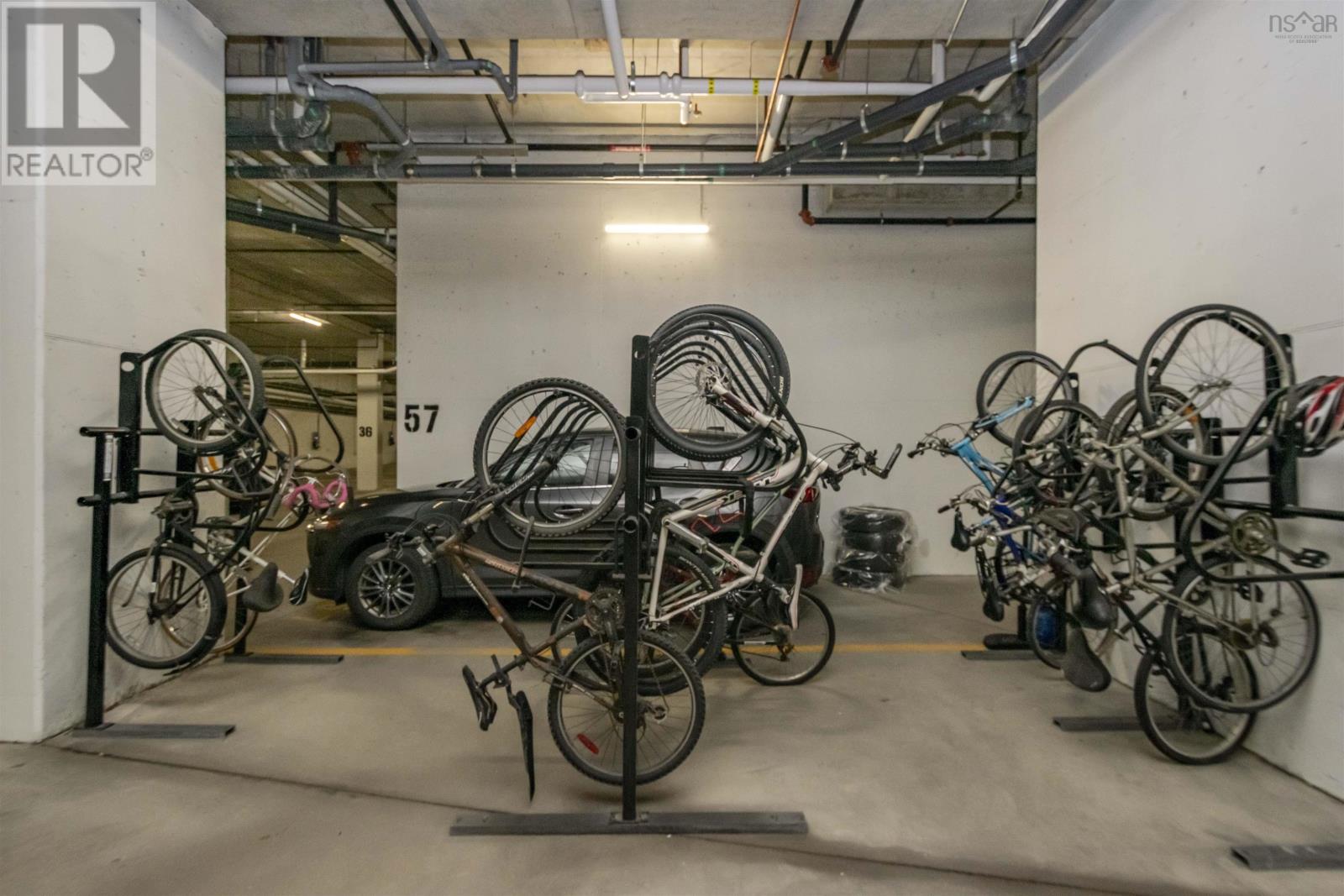 Property 36 of 50 of 515 1065 Barrington Street