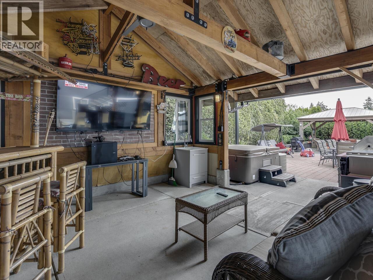 491 MIDVALE STREET, Coquitlam