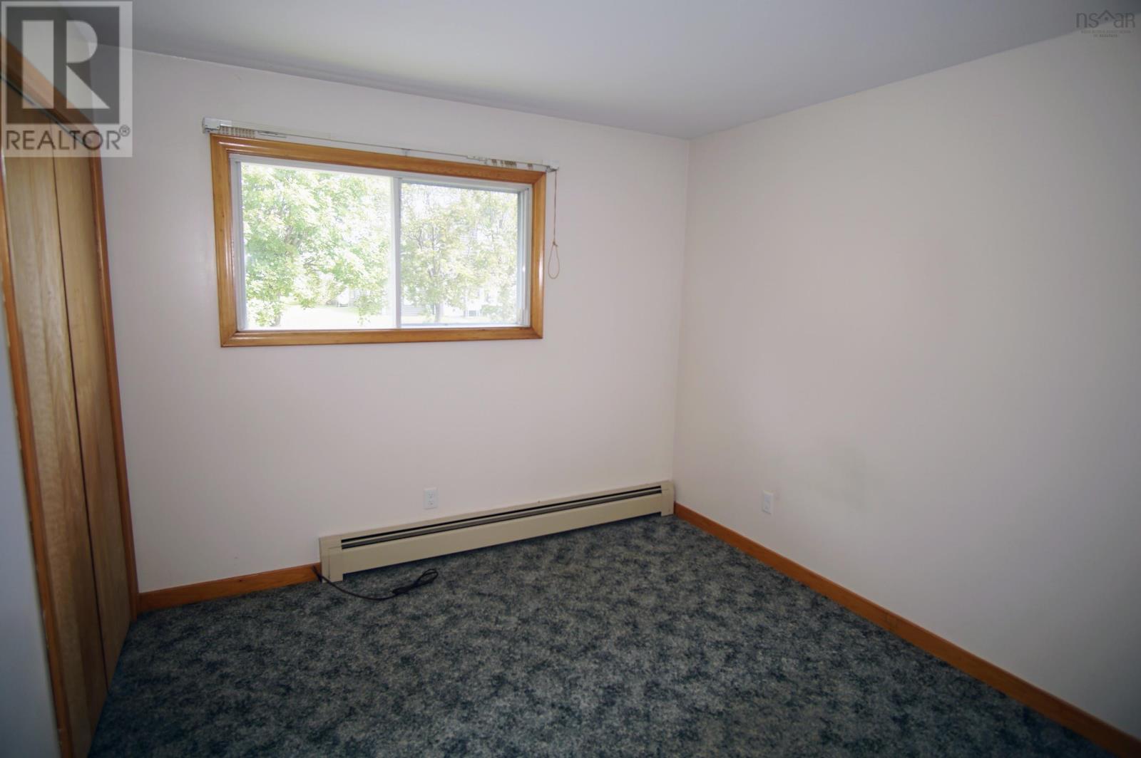 Property 35 of 49 of 41 HOWE Street