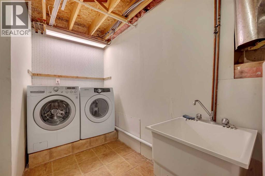 Single Family House for Sale in  Anaheim Court NE Monterey Park Calgary 