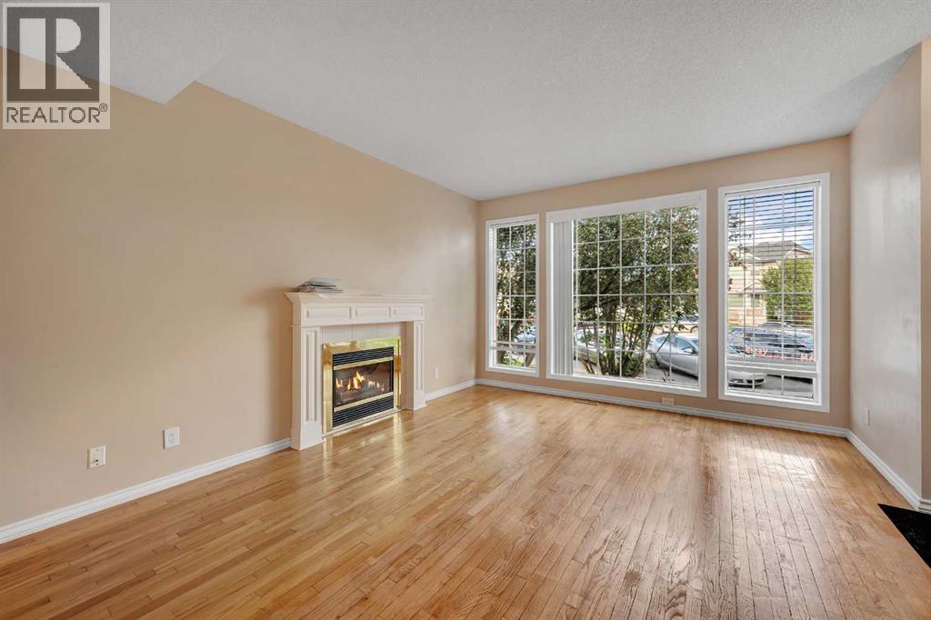 Single Family House for Sale in  Anaheim Court NE Monterey Park Calgary 