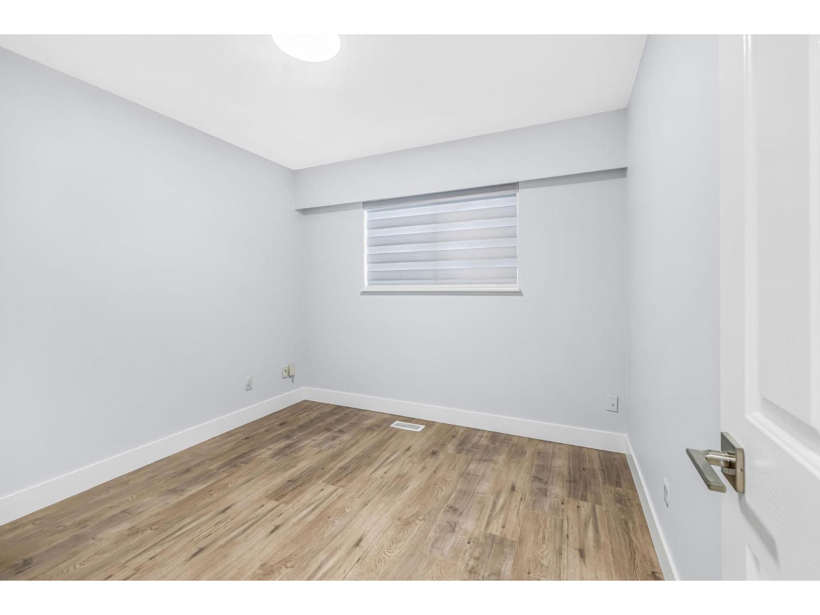 11377 77 AVENUE, Delta