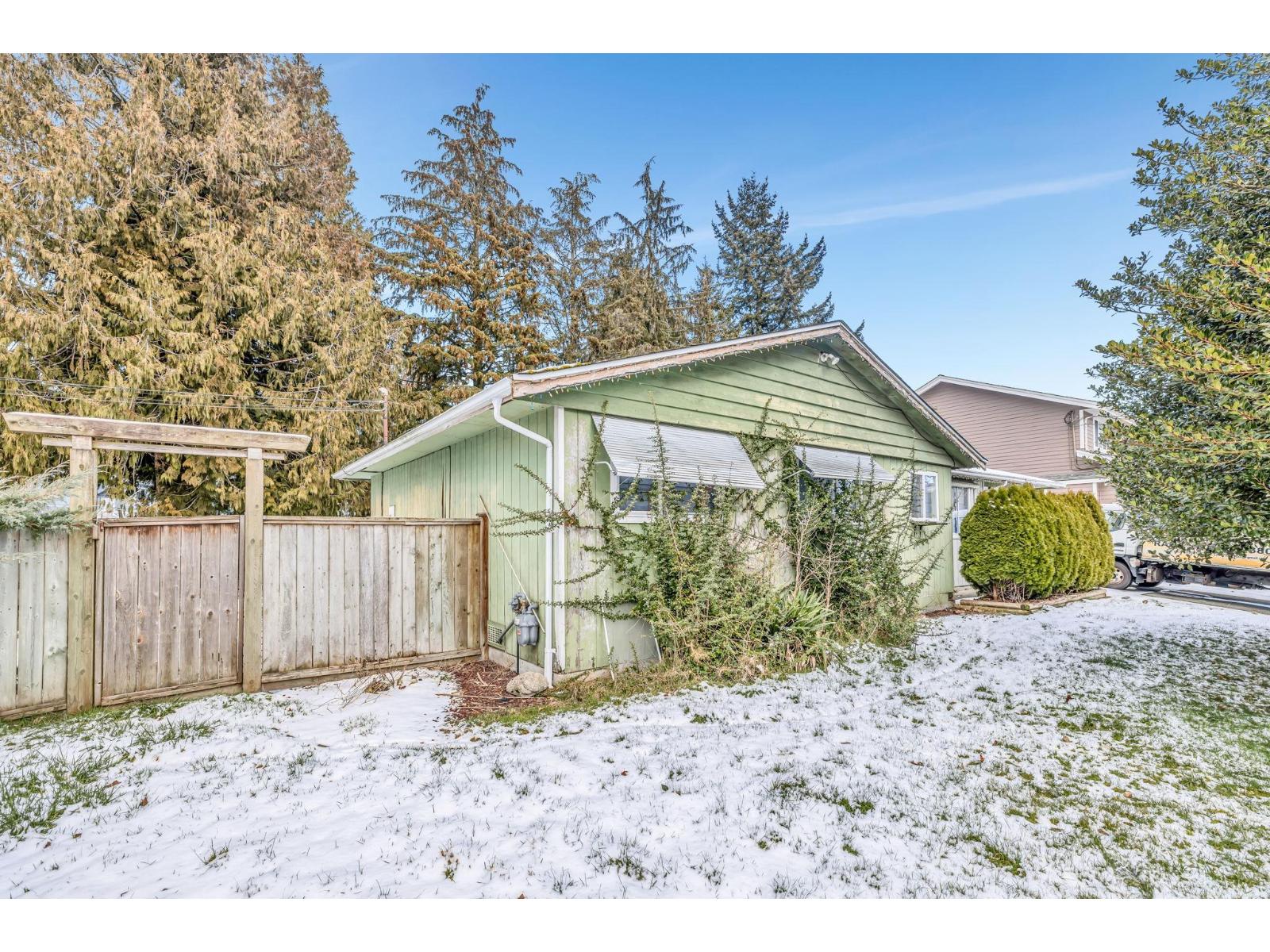 11377 77 AVENUE, Delta