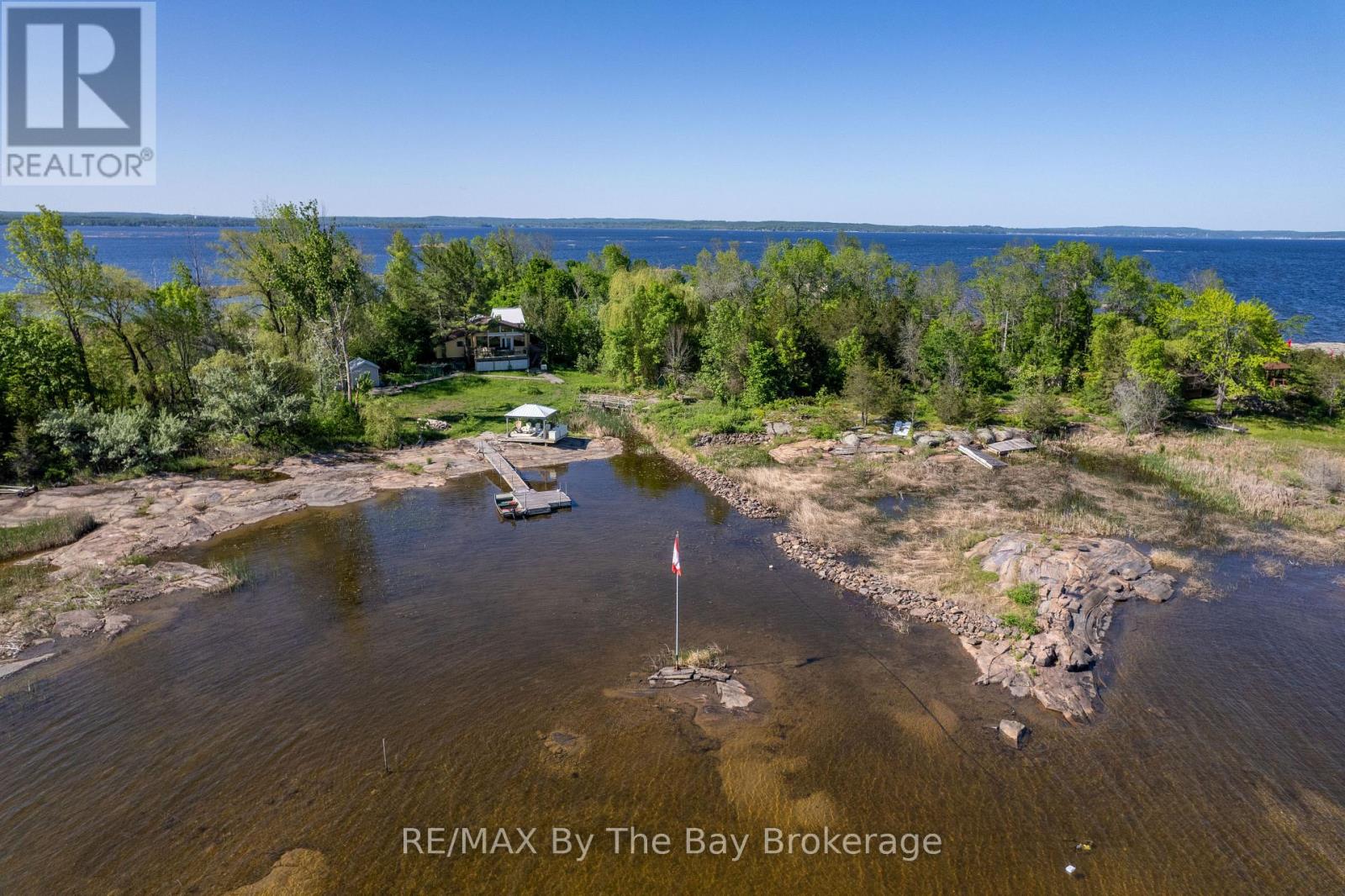 116 ISLAND 150/ BROSSEAU ISLAND - 1
