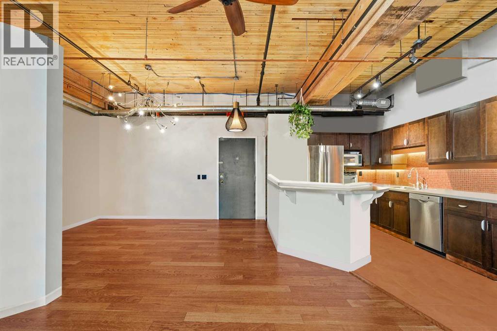 Single Family House Loft for Sale in    Avenue SW Beltline Calgary 