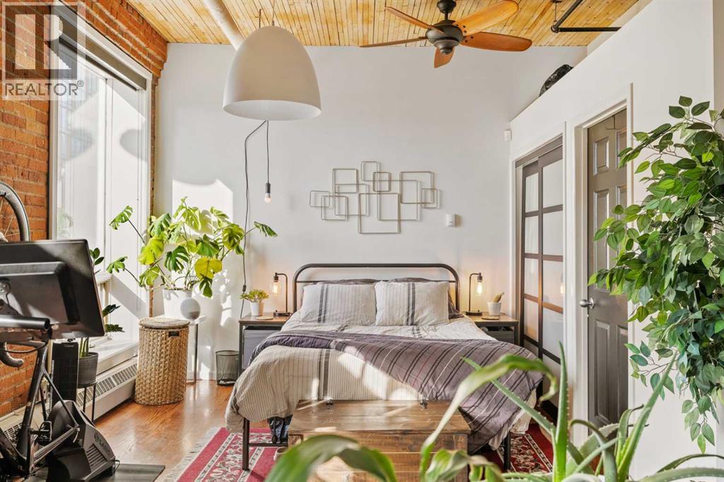 Single Family House Loft for Sale in    Avenue SW Beltline Calgary 