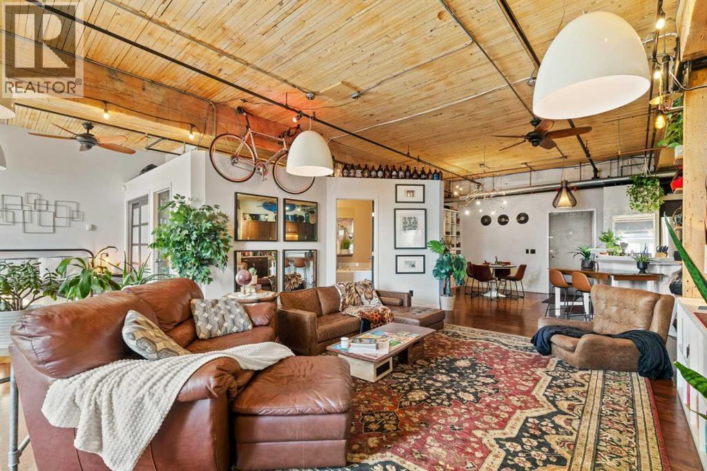 Single Family House Loft for Sale in    Avenue SW Beltline Calgary 