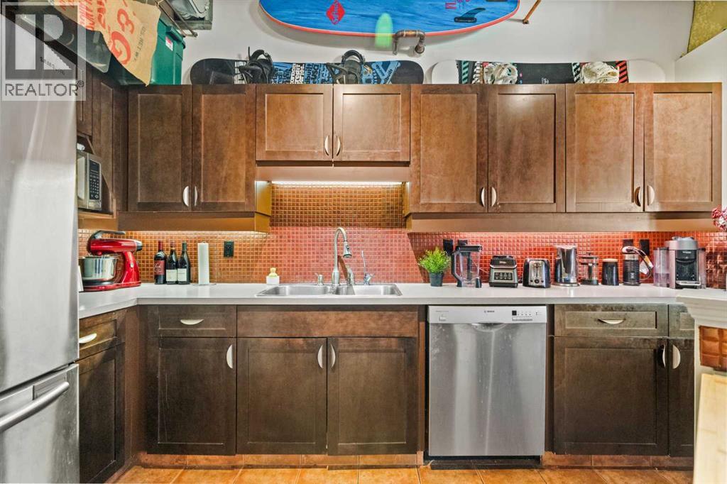 Single Family House Loft for Sale in    Avenue SW Beltline Calgary 