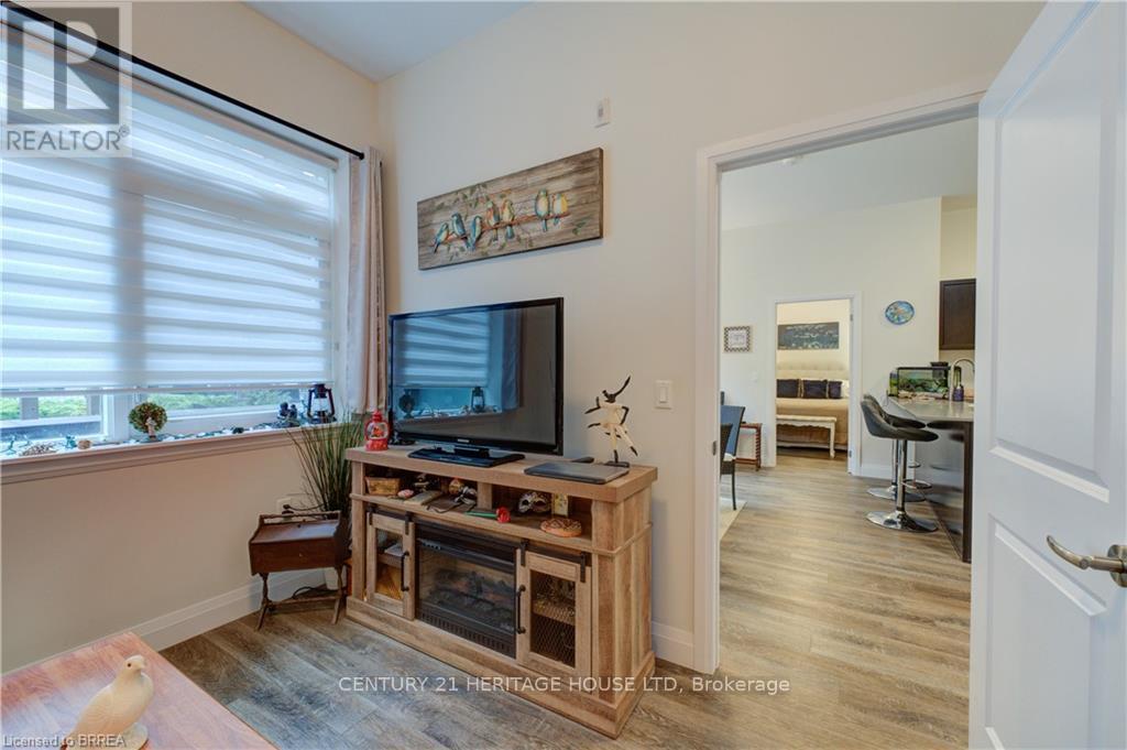 Single Family House for Sale in    REDFERN AVENUE Hamilton (Mountview) 