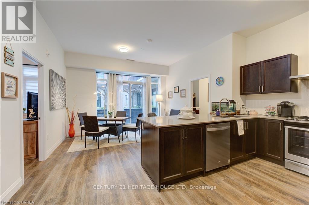 Single Family House for Sale in    REDFERN AVENUE Hamilton (Mountview) 