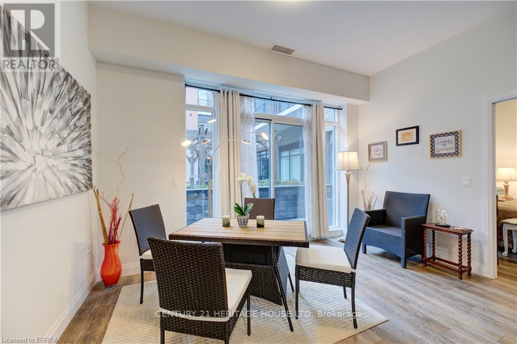 Single Family House for Sale in    REDFERN AVENUE Hamilton (Mountview) 