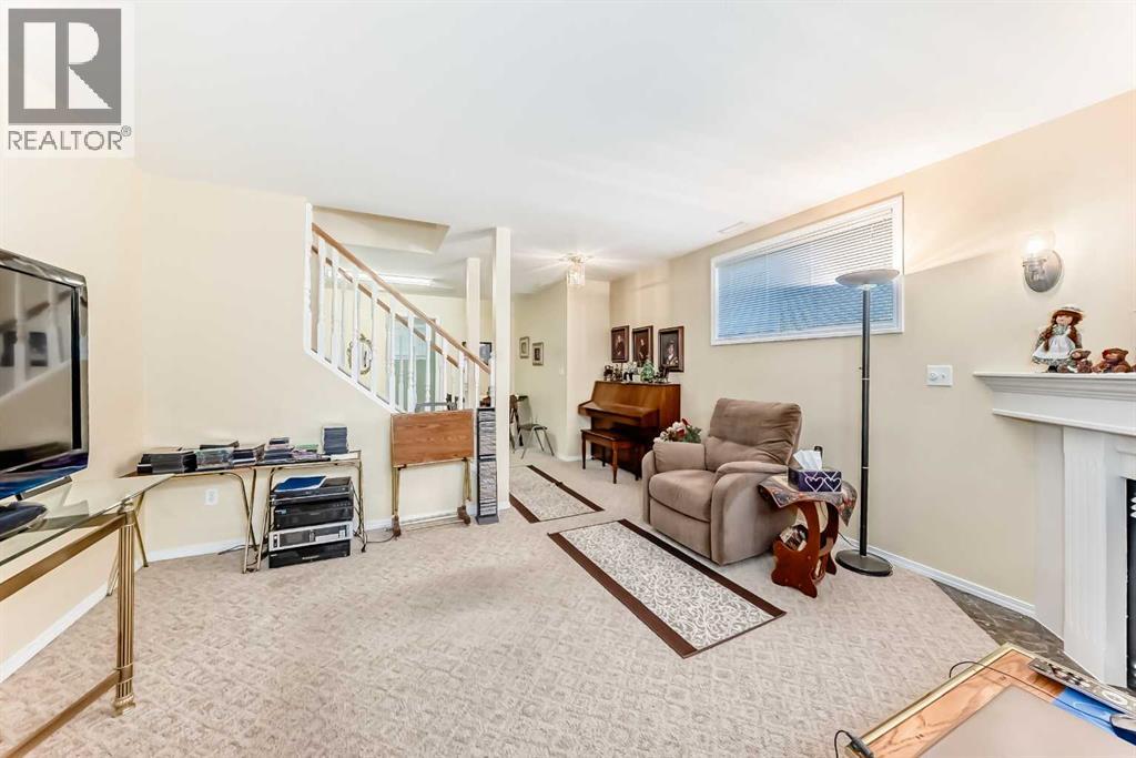 4514 54A Ave Cres, Innisfail