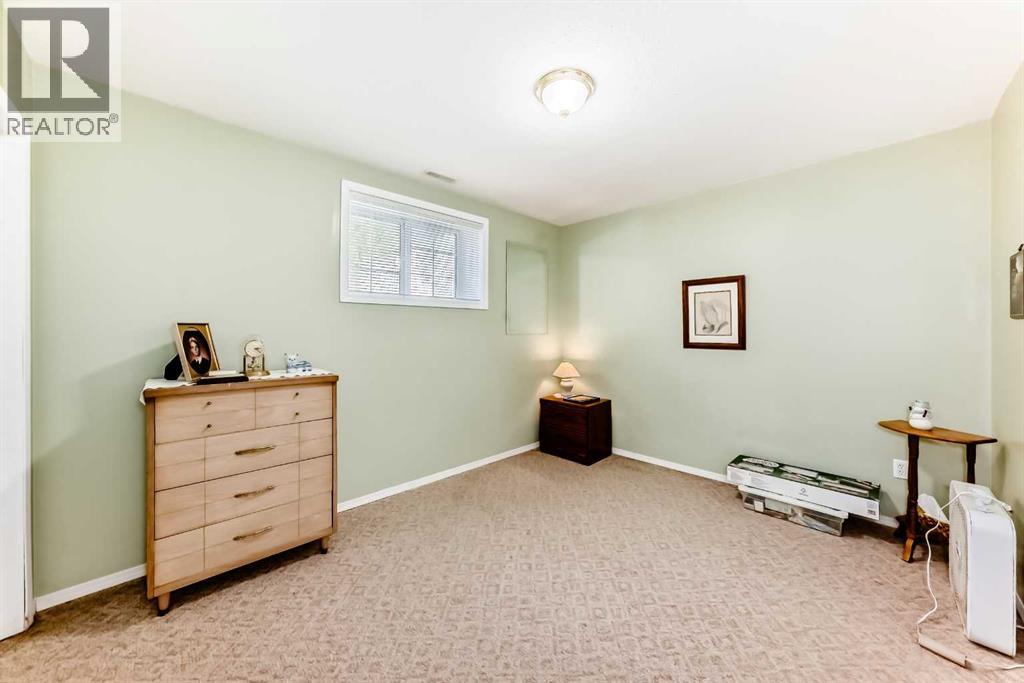 4514 54A Ave Cres, Innisfail