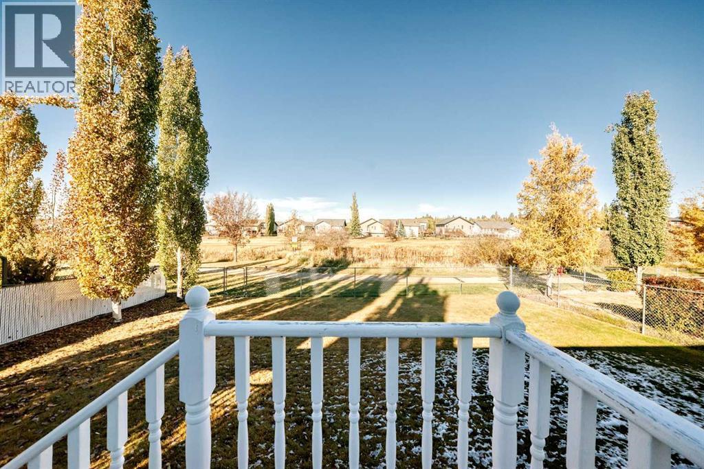 4514 54A Ave Cres, Innisfail