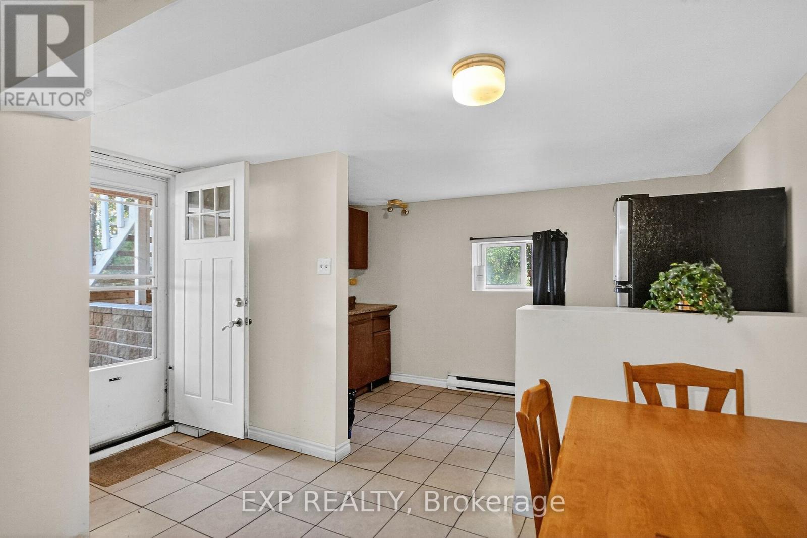 96 CONSTANCE LAKE ROAD - 23