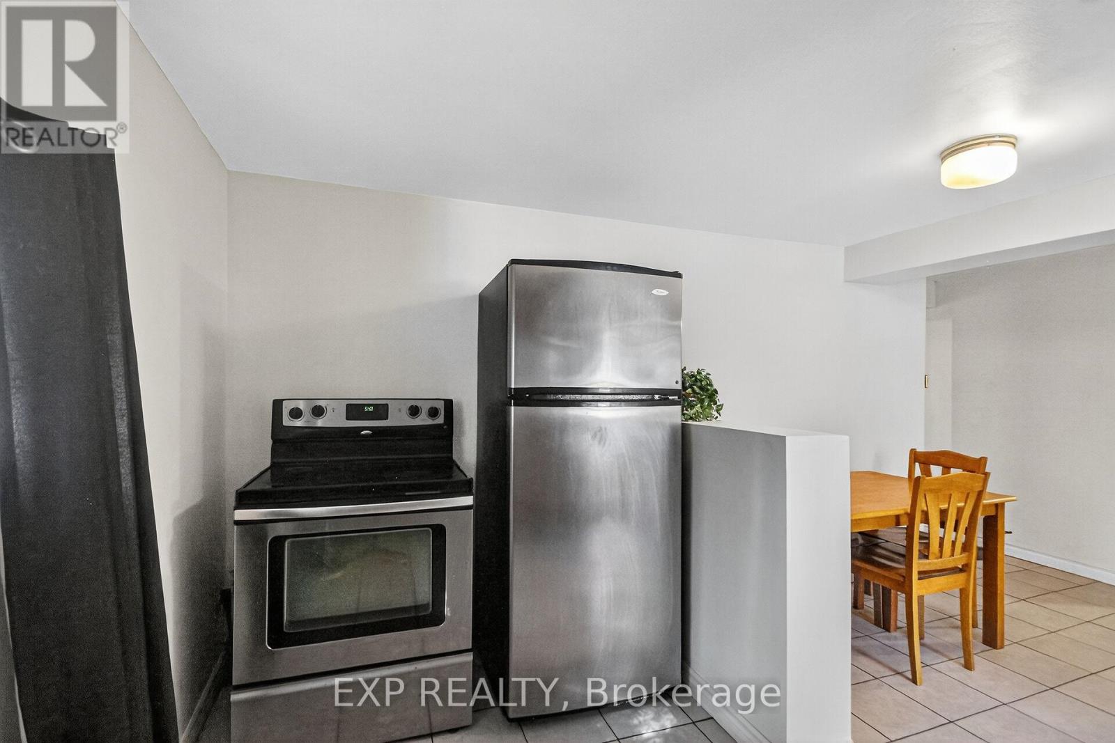 96 CONSTANCE LAKE ROAD - 24