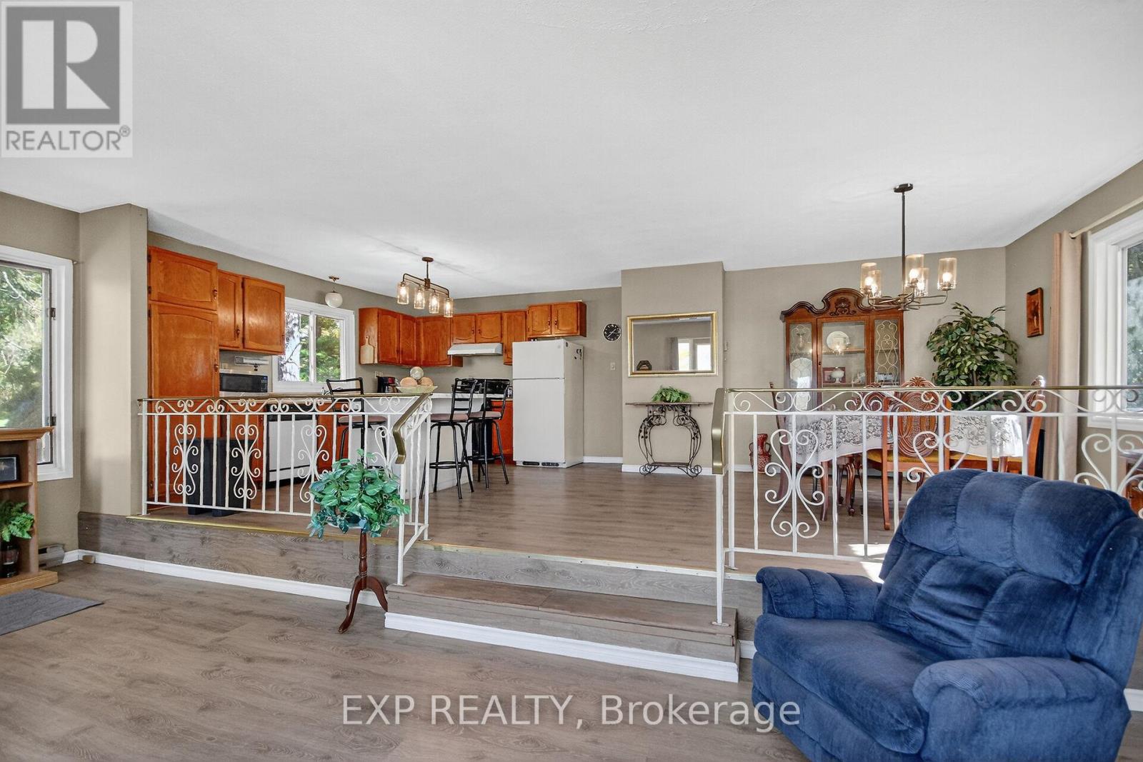 96 CONSTANCE LAKE ROAD - 7