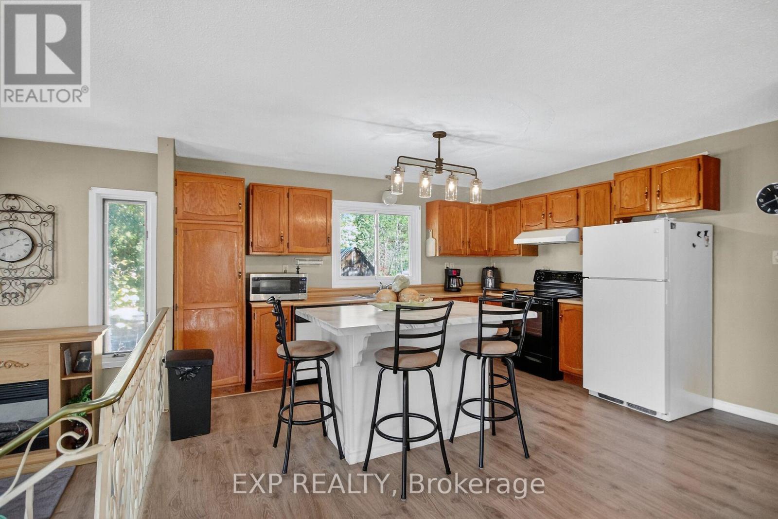 96 CONSTANCE LAKE ROAD - 9