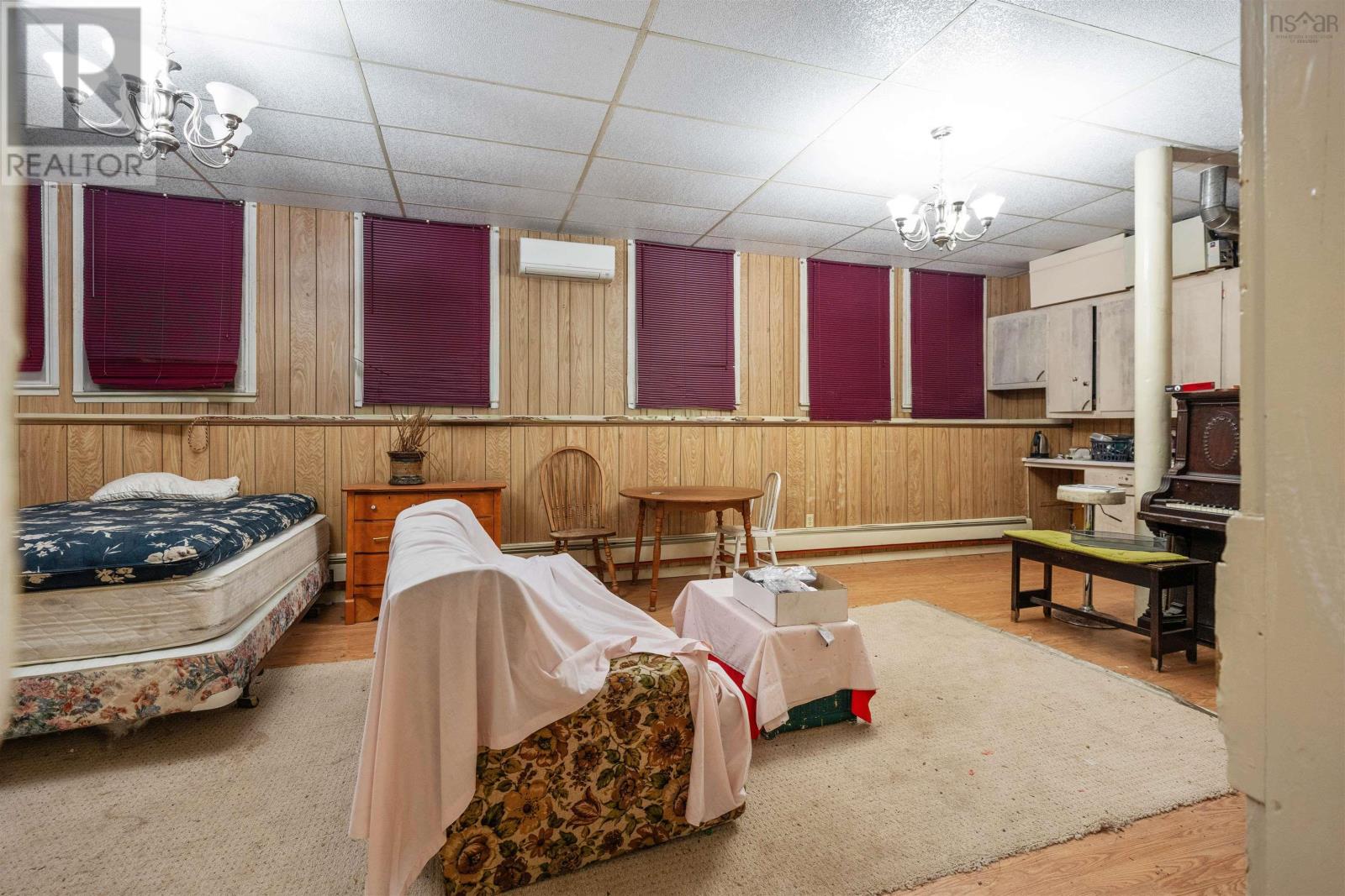 Property 27 of 33 of 171 Queen Street