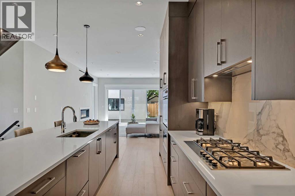 Single Family House for Sale in   Avenue NW Mount Pleasant Calgary 