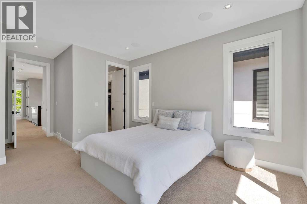 Single Family House for Sale in   Avenue NW Mount Pleasant Calgary 