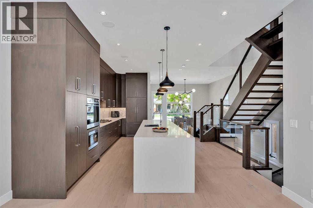 Single Family House for Sale in   Avenue NW Mount Pleasant Calgary 