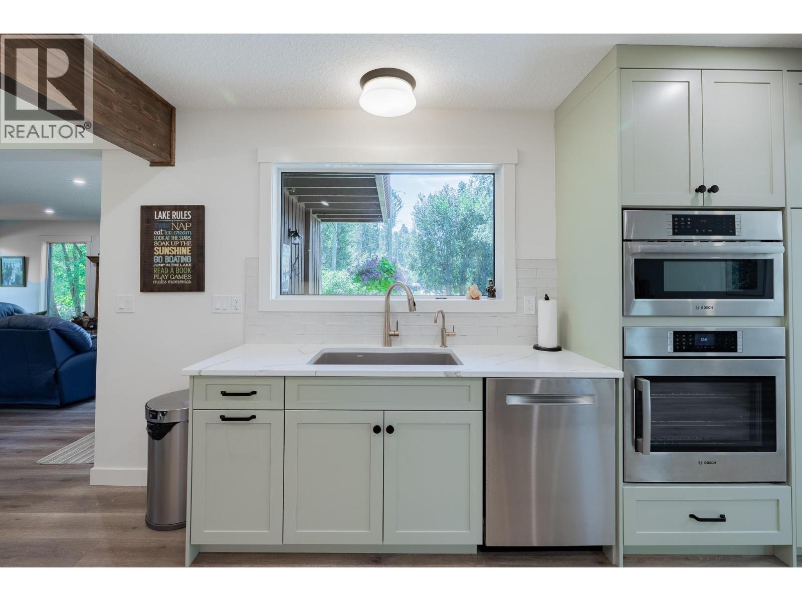 4725 Copper Crescent, Windermere