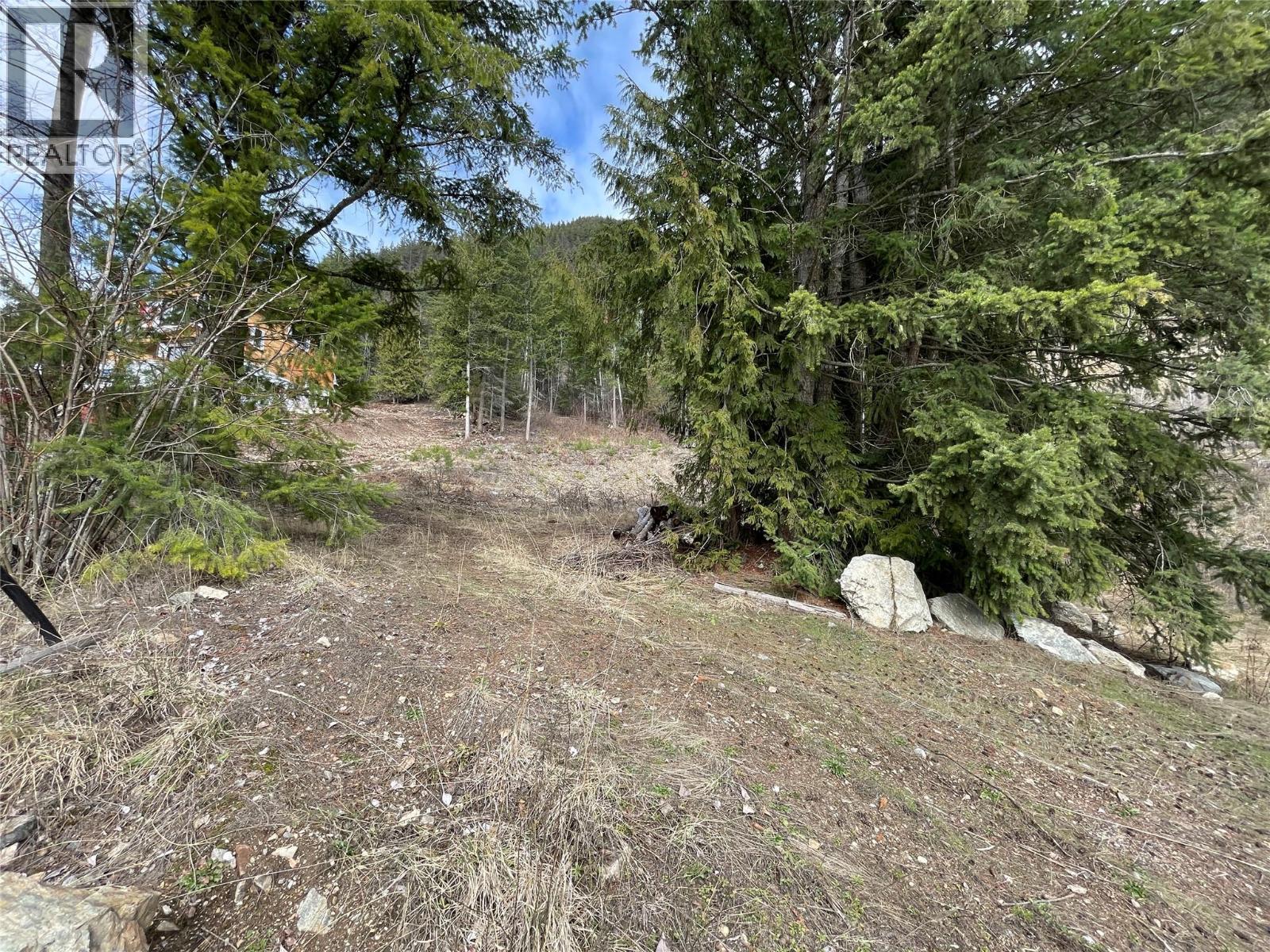  86 Old Town Road, Sicamous