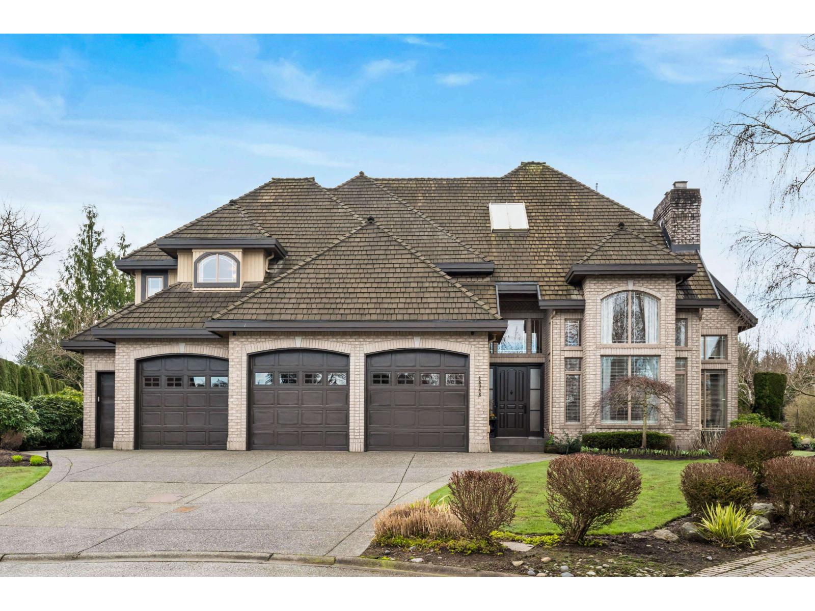 16358 LINCOLN WOODS COURT, Surrey