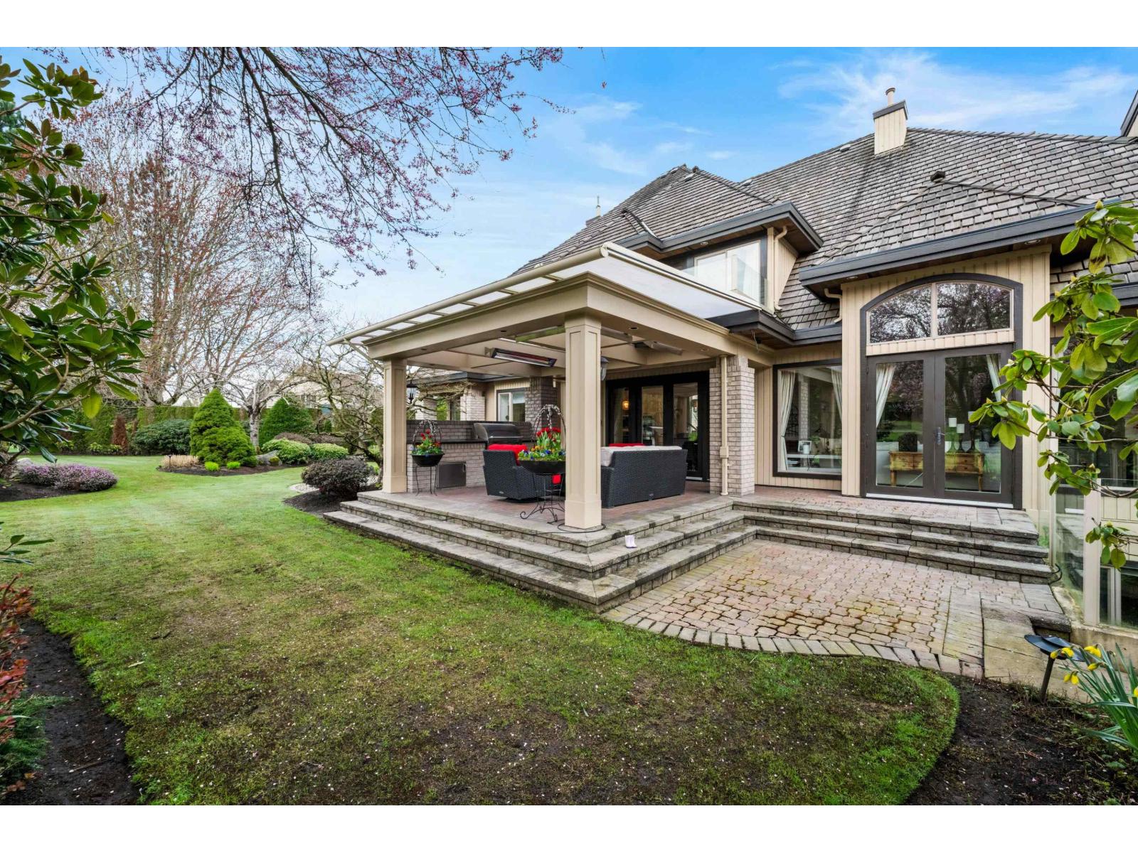 16358 LINCOLN WOODS COURT, Surrey