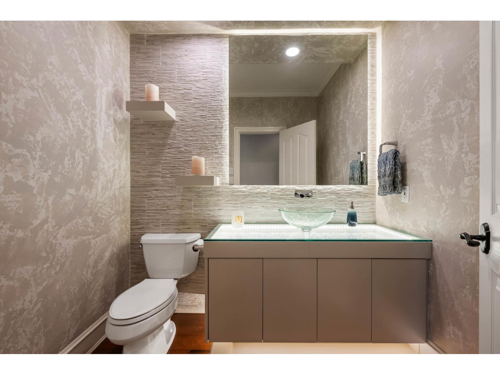 16358 LINCOLN WOODS COURT, Surrey