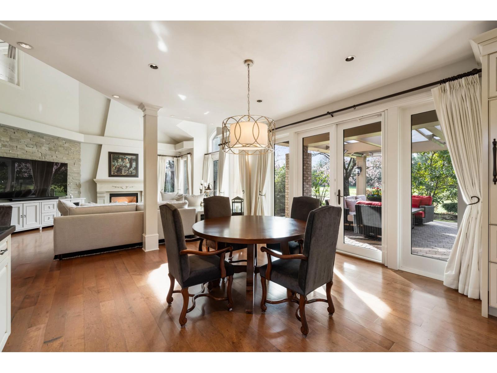 16358 LINCOLN WOODS COURT, Surrey