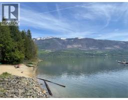 40 Stoney Road, Ashton Creek, BC V0E1V5 Photo 12